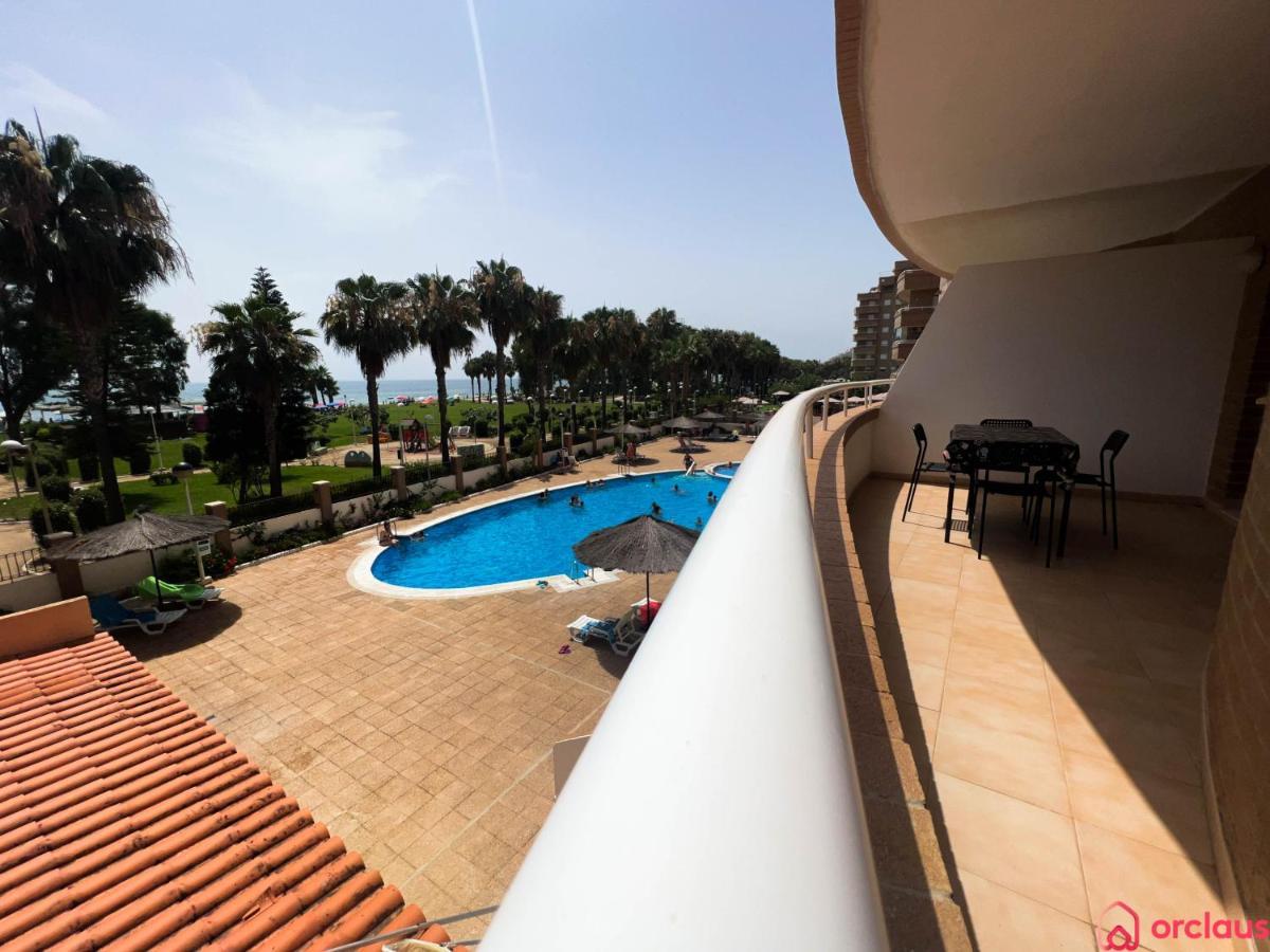 Modern Apartment In Front Of The Mediterranean Oropesa del Mar Esterno foto