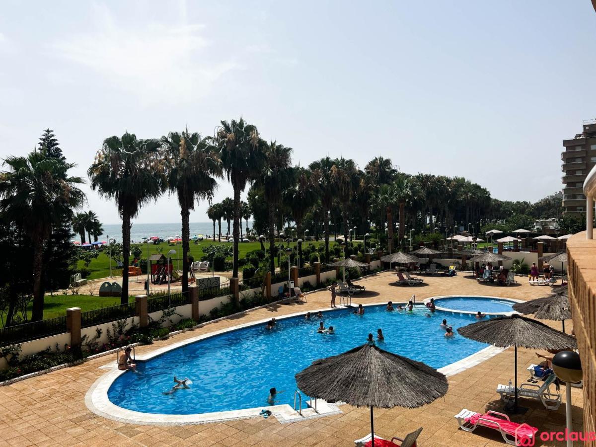 Modern Apartment In Front Of The Mediterranean Oropesa del Mar Esterno foto