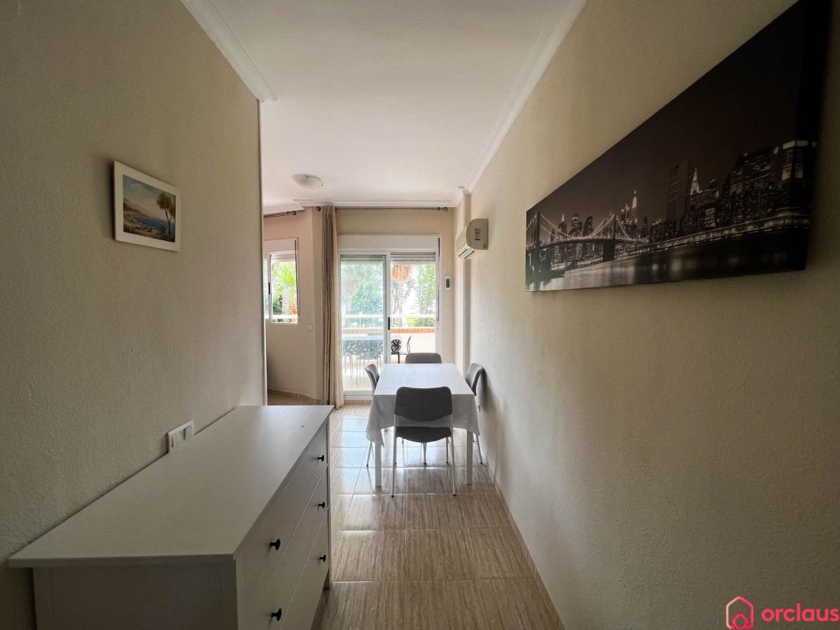 Modern Apartment In Front Of The Mediterranean Oropesa del Mar Esterno foto